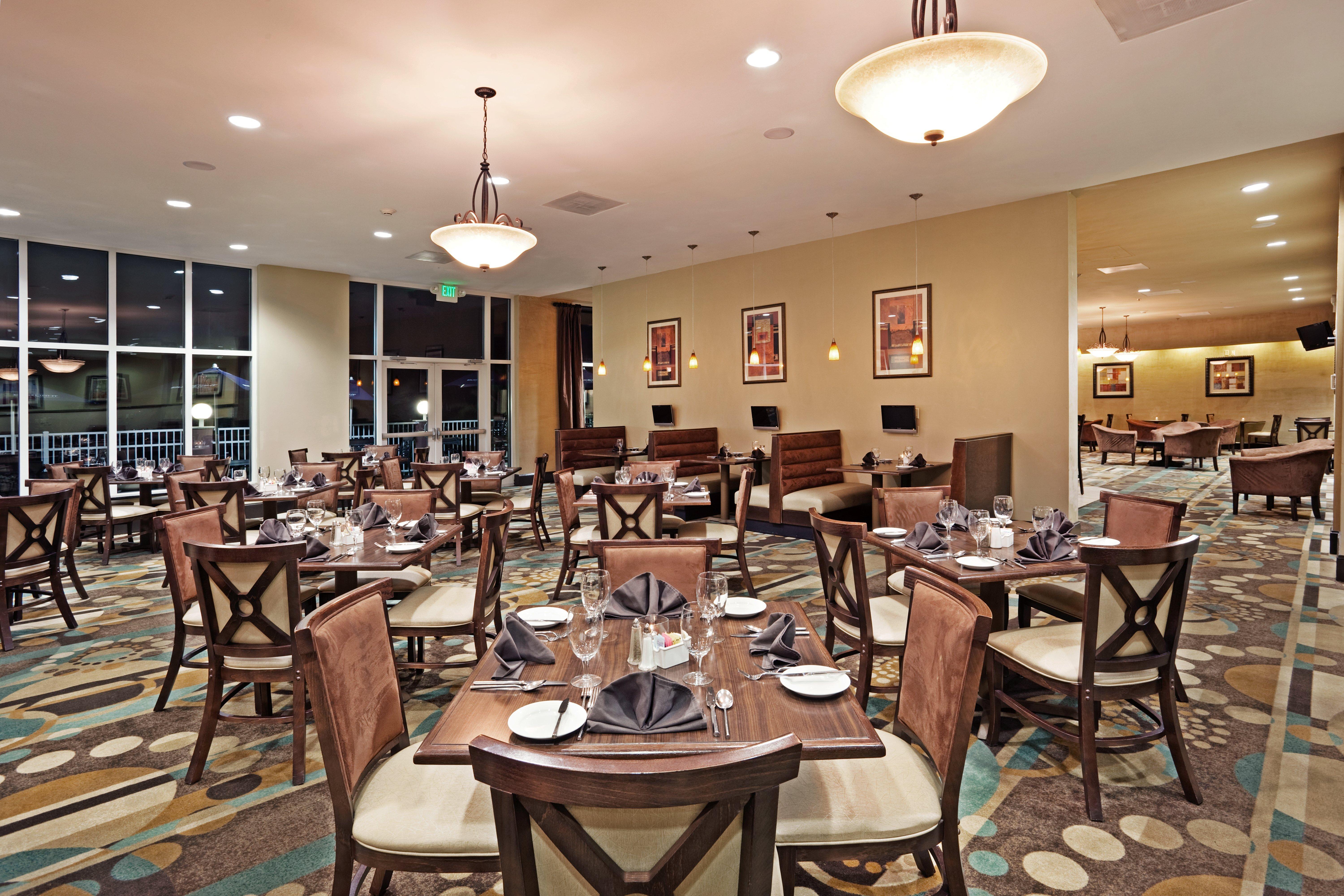 Holiday Inn Hotel & Suites Beaufort At Highway 21 By Ihg Exterior foto